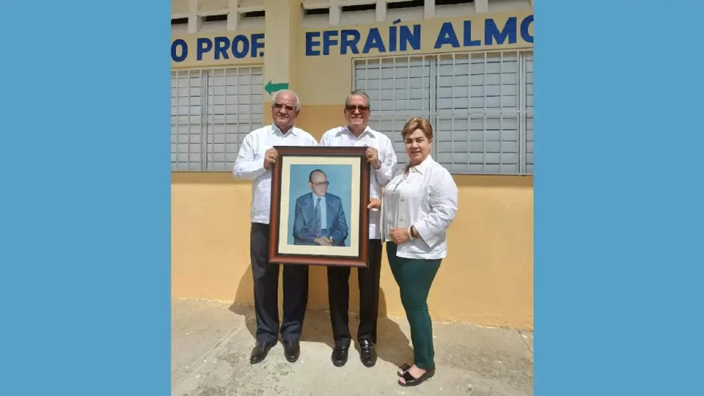 Escuela Efrain Almonte 5
