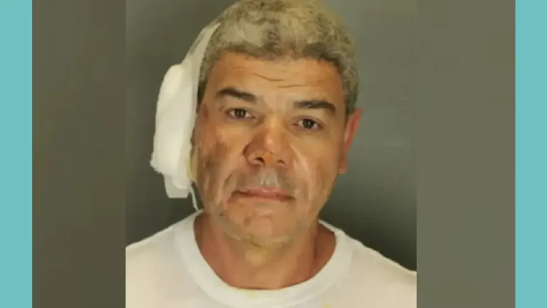 Imputan 16 cargos al acusado del atentado de Colorado, EU