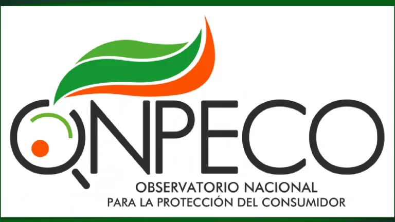 Pide una exención de impuestos en RD para aliviar gasto escolar