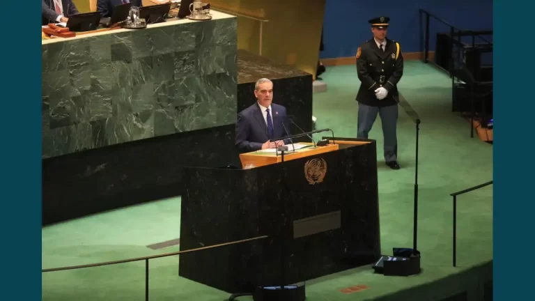 Advierte a ONU que el sargazo amenaza economía del Caribe