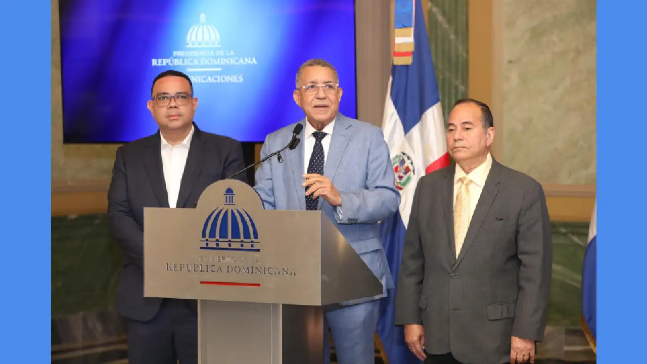 Abinader dispone entregar a la Procuraduría informe de irregularidades en Senasa 1 Abinader dispone entregar a la Procuraduría informe de irregularidades en Senasa