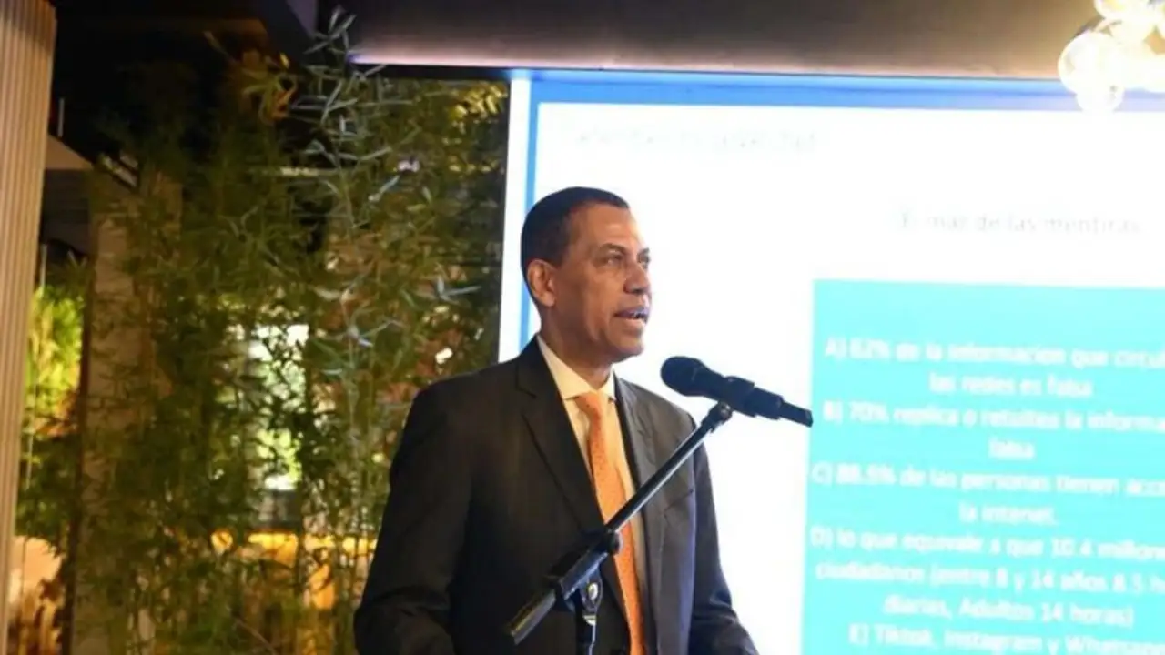 Guido Gómez Mazara advirtió que la República Dominicana enfrenta un grave problema de desinformación digital. (FUENTE EXTERNA)