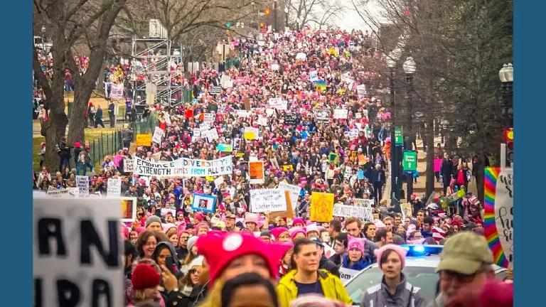 “Piden renuncia de Trump”: críticas en Washington contra el rumbo del país