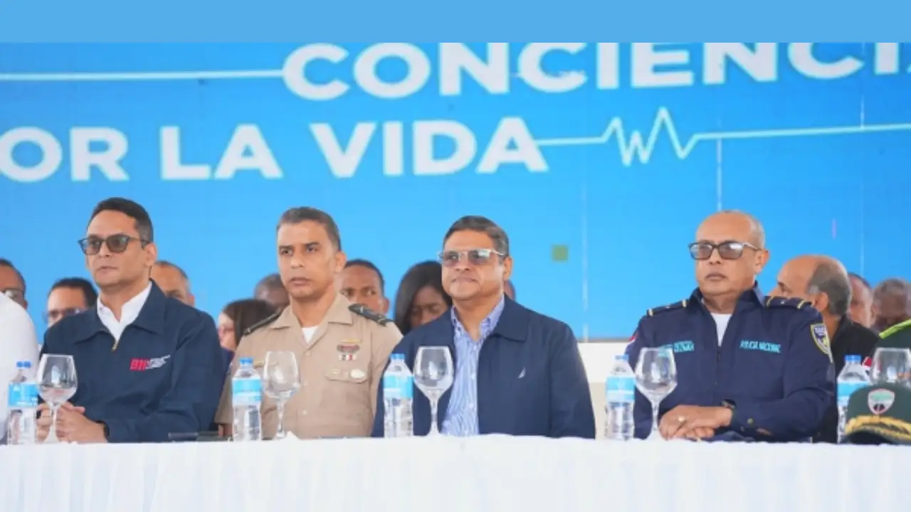 Tres fallecidos y 50 intoxicados por alcohol en inicio del operativo navideño. |