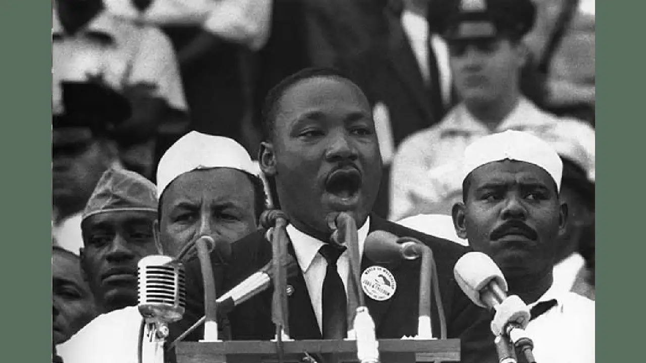 Martin Luther King Jr.: el hombre que convirtió un sueño en un camino de justicia 1 Martin Luther King Jr. |