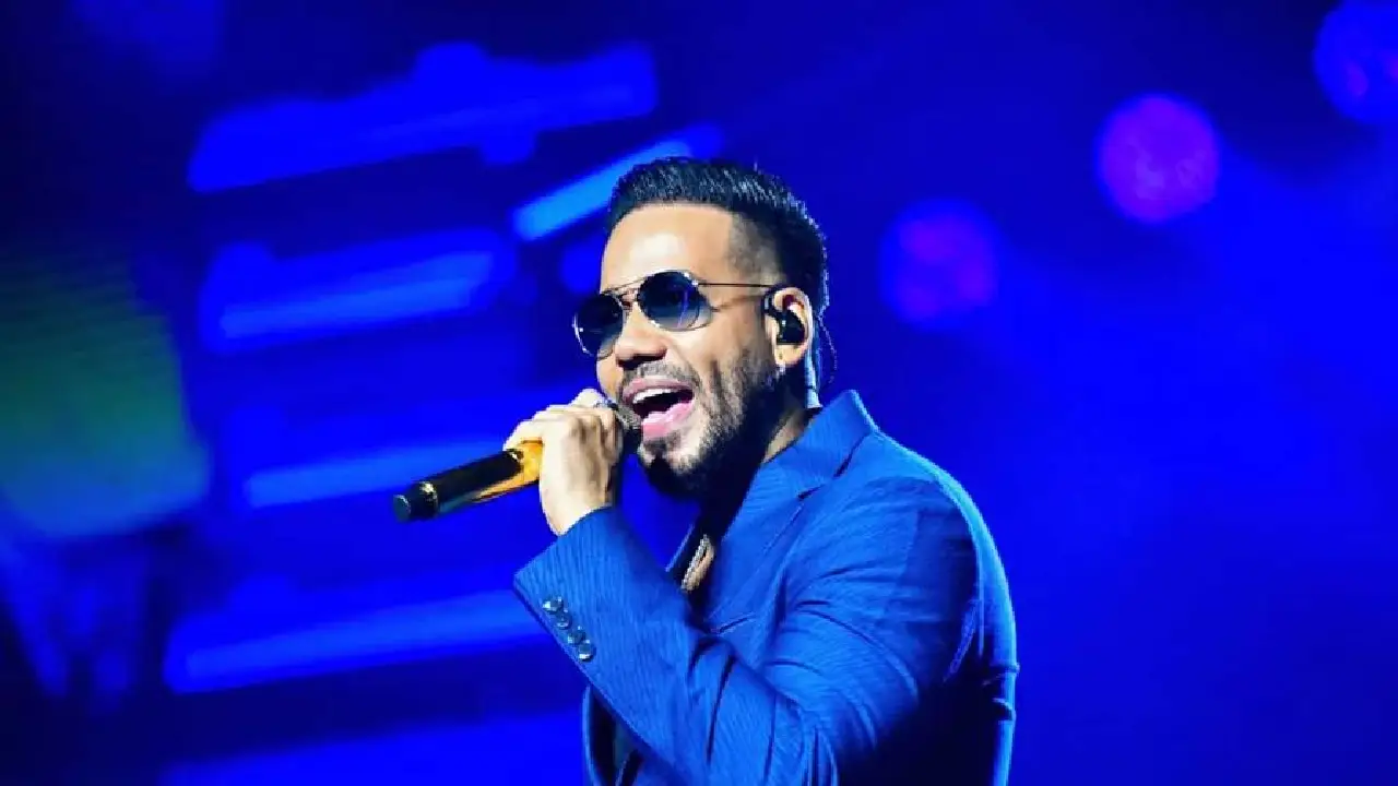 Romeo Santos sobre las deportaciones: "Creo que los artistas deberían enfocarse en la música" 1 El cantante de bachata Romeo Santos fue entrevistado en el pódcast de The New York Times.