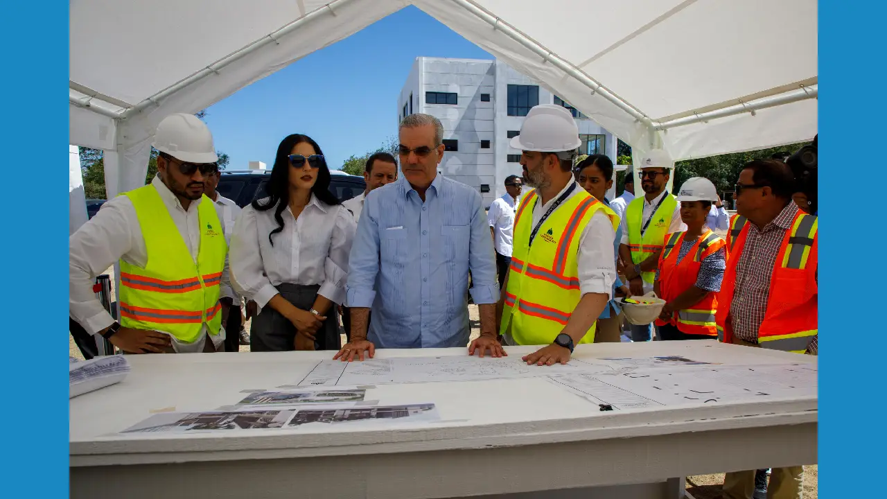 Abinader supervisa Domingo (UASD) 