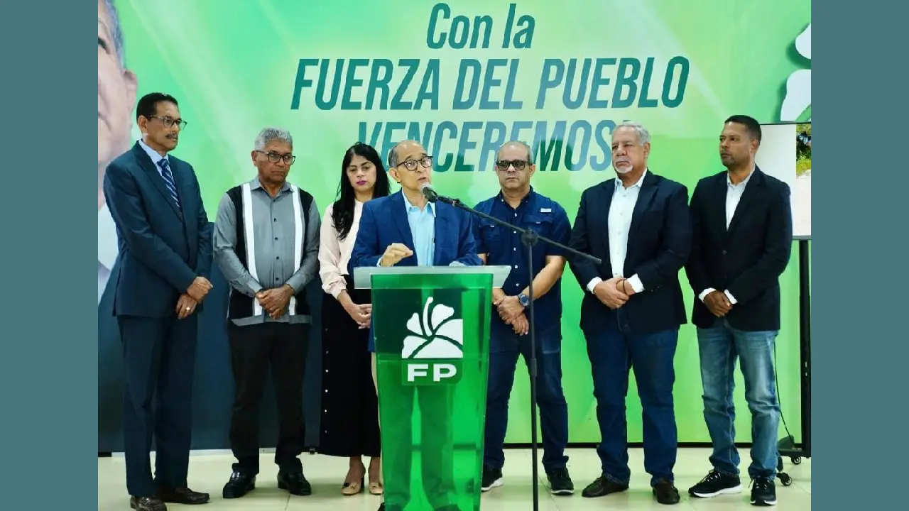 FP acusa a Abinader inflar cifras