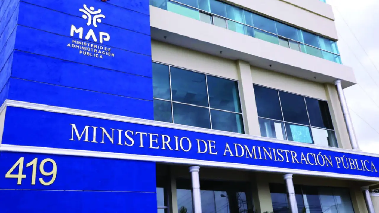 Empleados públicos trabajarán hasta el miércoles a las 4:00 p.m. por asueto de Semana Santa en República Dominicana 1 empleados públicos semana santa