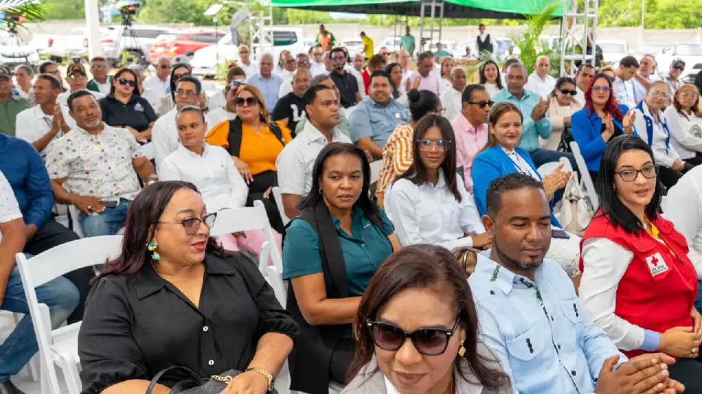 COOPSANO impulsa desarrollo comunitario con la inauguración de la funeraria municipal 4 Coopsano Invitados