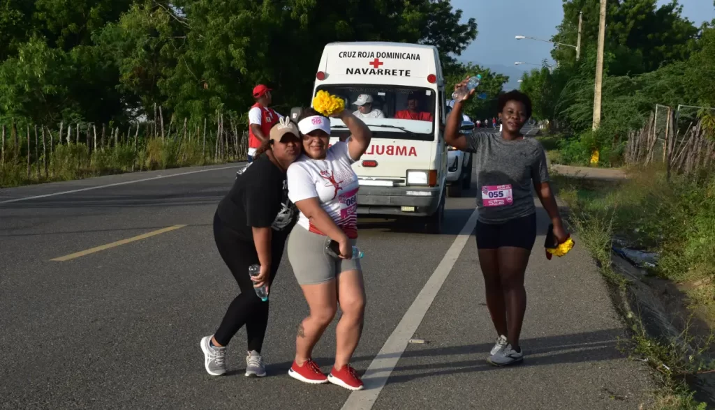 Celebran con éxito la IV versión del 5K de Madres 2026 en Santiago Rodríguez 7 5K de Madres 2026