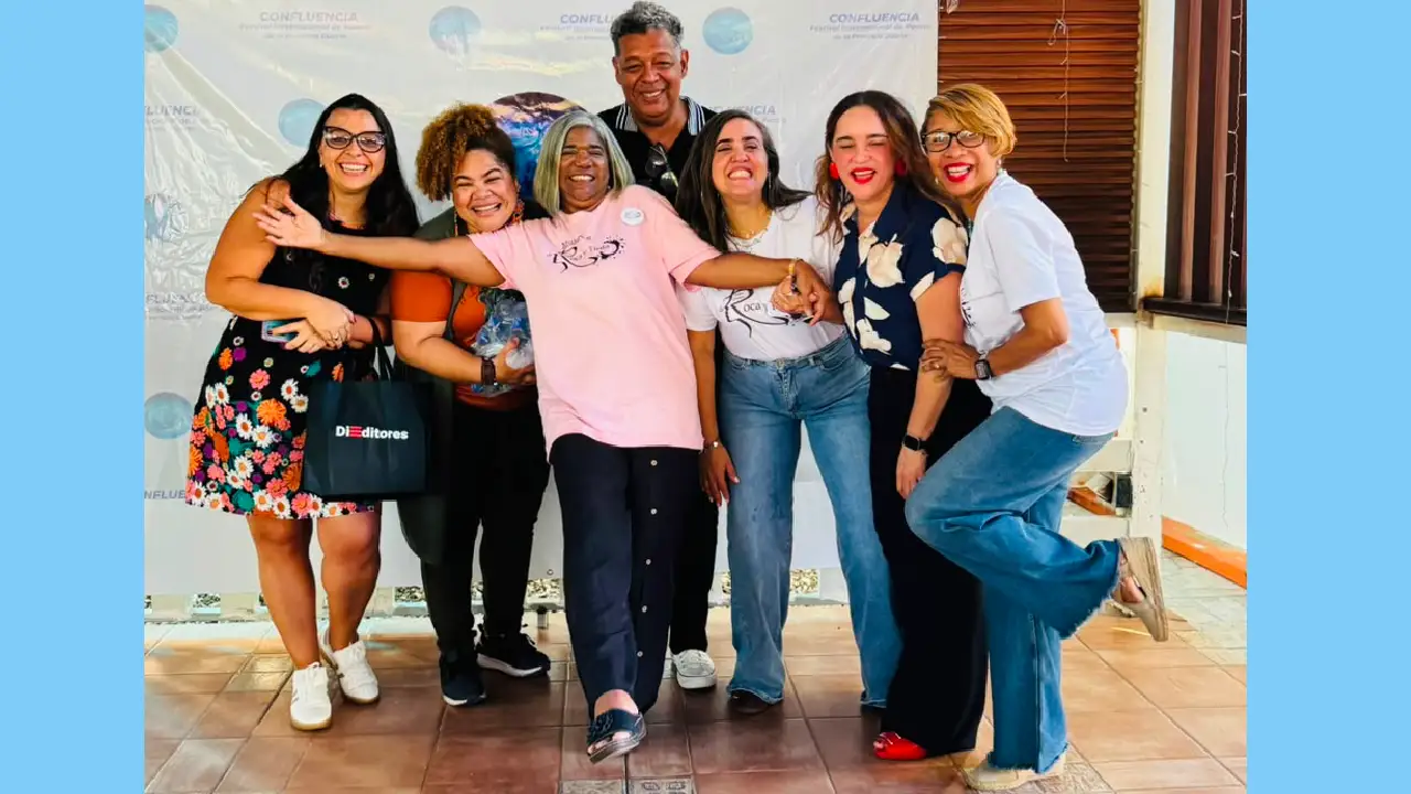 Mujeres de Roca y Tinta recibe un reconocimiento por el Taller literario Virgilio Díaz Grullón 3 Mujeres de Roca y Tinta