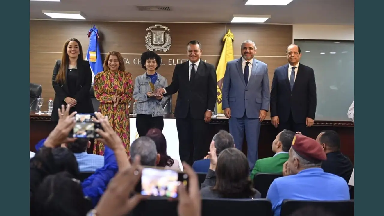 JCE elimina restricciones para obtener la nueva cédula desde este viernes 1 nueva cédula