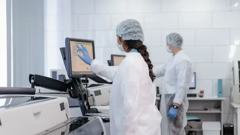 China acelera su apuesta por la biotecnología para competir con Estados Unidos 25 biotecnología en China