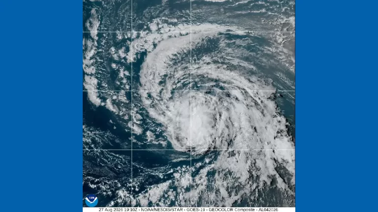 tormenta tropical Dolly