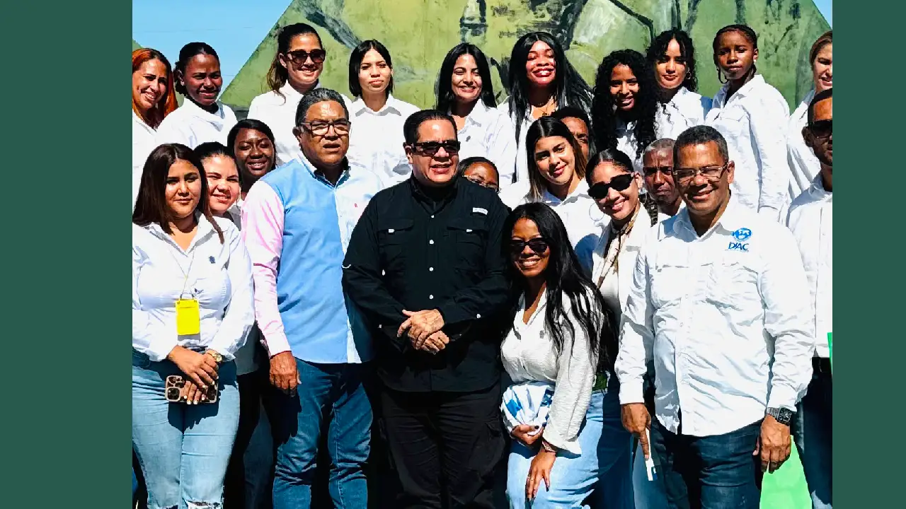 Estudiantes de Relaciones Internacionales recorren la historia de Santiago Rodríguez 1 Relaciones Internacionales
