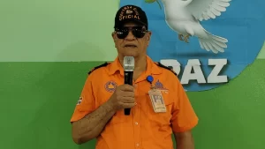 Defensa Civil imparte taller de primeros auxilios y prevención de terremotos en el Liceo Marino Almonte 1 taller de primeros auxilios