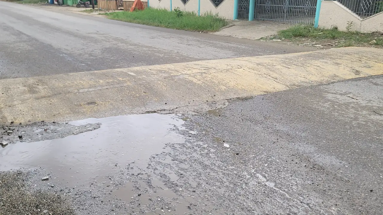 Policía acostado con rango de general 1 Policía acostado