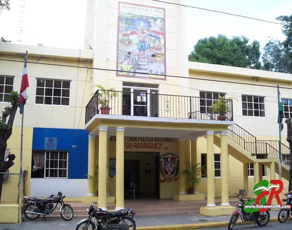 Hieren de balas a dos personas