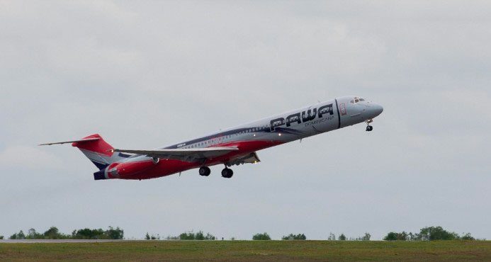 Avión Pawa Dominicana despegaba en Puerto Rico regresa por explosión de uno de sus motores