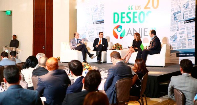 Nivel deuda pública Rep. Dominicana preocupa a economistas y empresarios