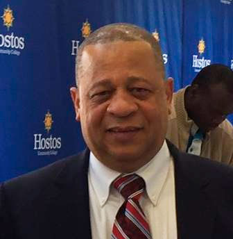 Todo listo para poner a circular el libro “Mi Vida entre Dos Monstruos” del periodista Luis Amilkar Gómez