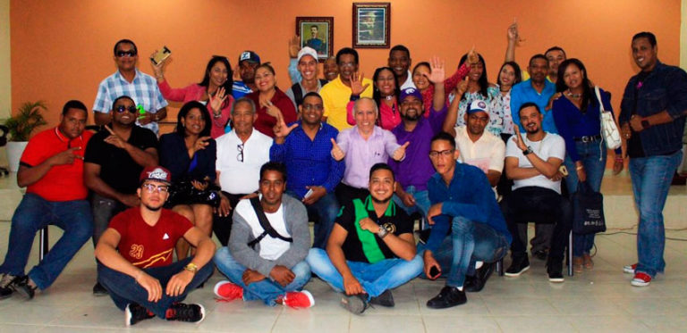 Concluye exitosamente curso impartido a comunicadores en Montecristi
