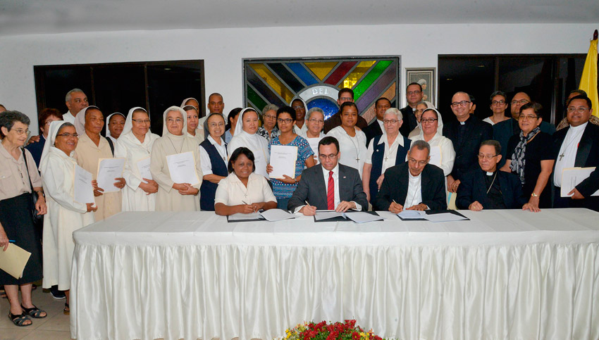 Navarro centros publico FE