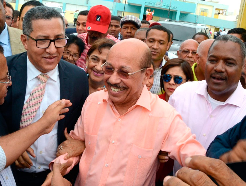 Temistocles Montas casa FE