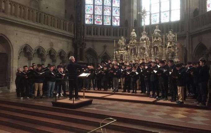 Al menos 547 niños sufrieron abusos en un coro católico de Alemania