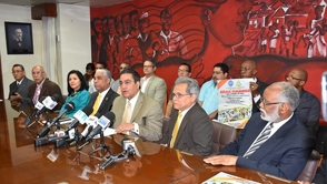 Médicos marcharán el próximo martes en contra del Examen Único de Competencias.