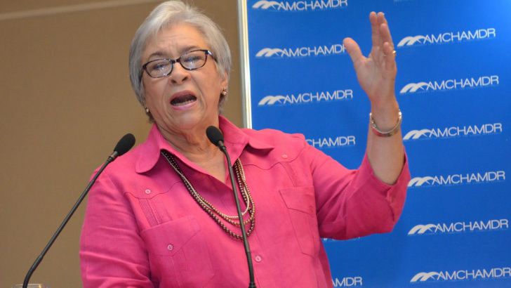 Ministra de Salud anuncia nuevos procedimientos en el Sistema de Registro Sanitario de Productos.