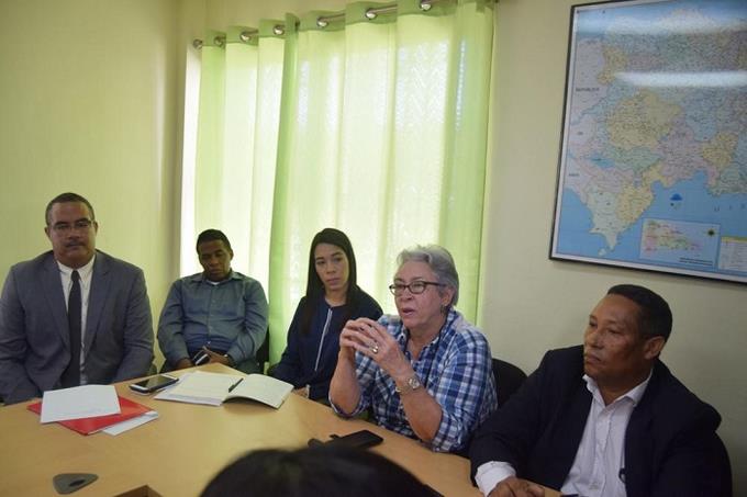 Ministra pide al CMD decir qué parte del acuerdo ha incumplido