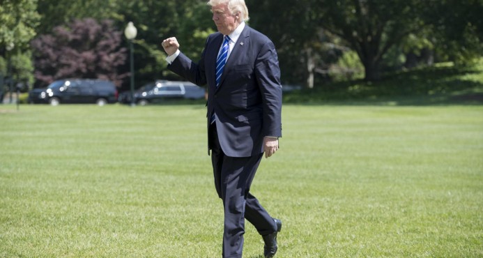 Trump reitera que México pagará por el muro fronterizo “de un modo u otro”
