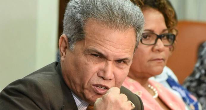 Colegio Médico convoca paro nacional para este miércoles