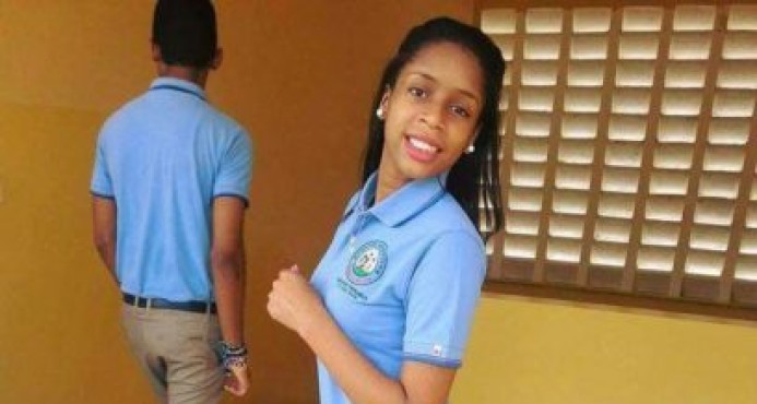 Adolescente Kimberly Adón fue llevada al hospital en un vehículo privado 5 Adolescente Kimberly Adón fue llevada al hospital en un vehículo privado