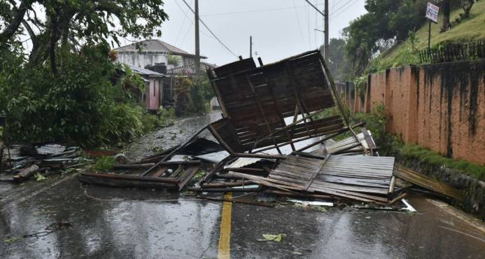 COE eleva a 20 las provincias bajo alerta roja; personas desplazadas y albergadas se acercan a 10 mil