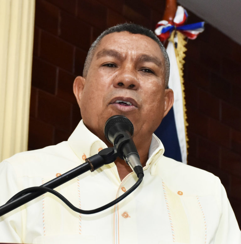 Ponen en circulación libro «Santiago Rodríguez tierra de músicos» (+vídeos)