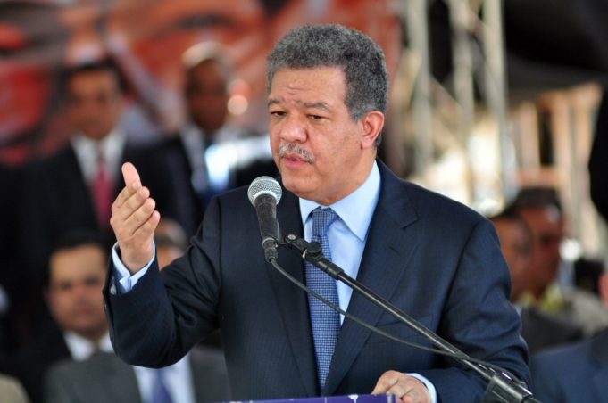 leonel fernandez 2
