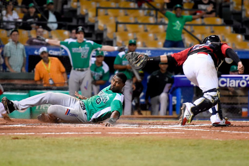 Escogido clasifica al round robin, Licey y Estrellas cierran lucha en beisbol RD 1 Escogido Estrella 2017 FE