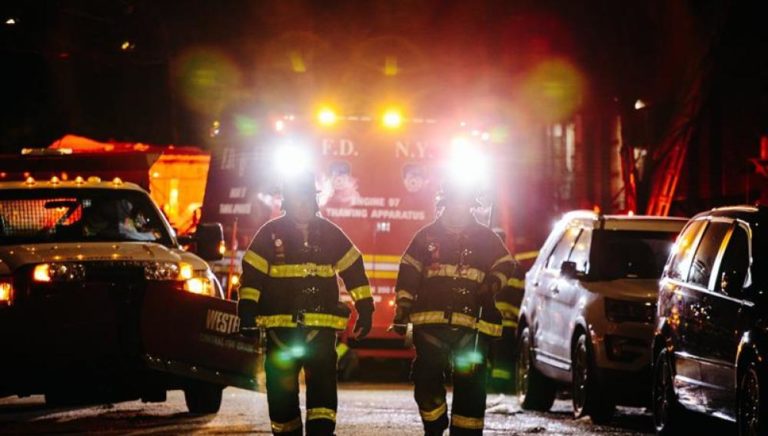 Niño de 3 años causó el peor incendio de Nueva York en un cuarto de siglo