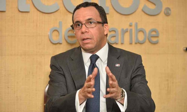 Navarro aboga por un “tercer PLD”