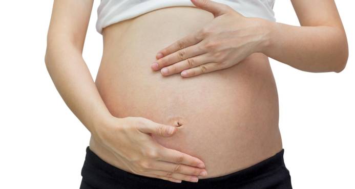 Una niña de 11 años da a luz en España un bebé de su propio hermano