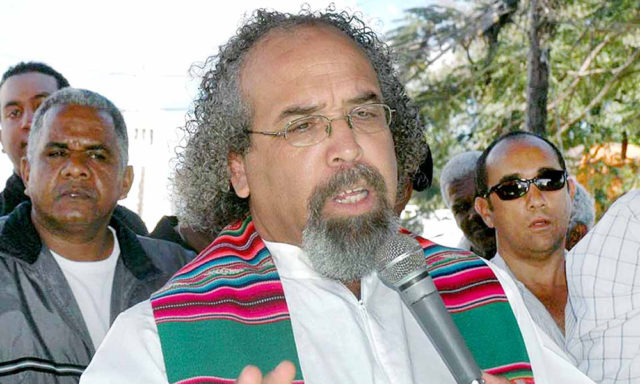 Rogelio Cruz dice fue expulsado de orden Salesiana