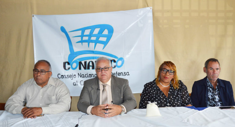 Entidad de protección al consumidor denuncia que a los pobres de RD se les está negando el acceso al consumo de leche