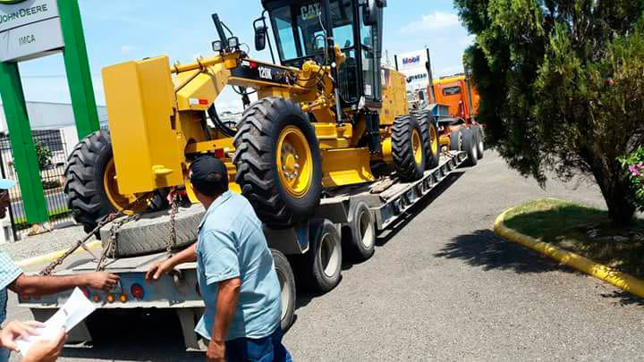 Presidente Danilo Medina entrega gredar a alcaldía de Villa los Almácigos 4 Presidente Danilo Medina entrega gredar a alcaldía de Villa los Almácigos