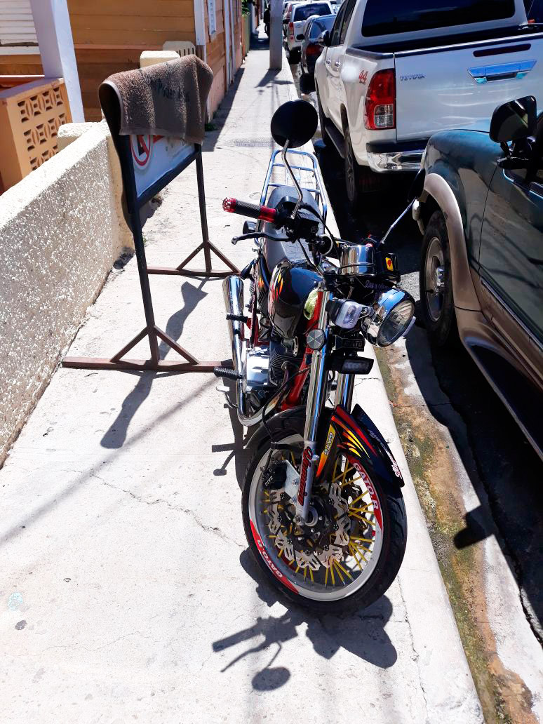 Motor acera 1