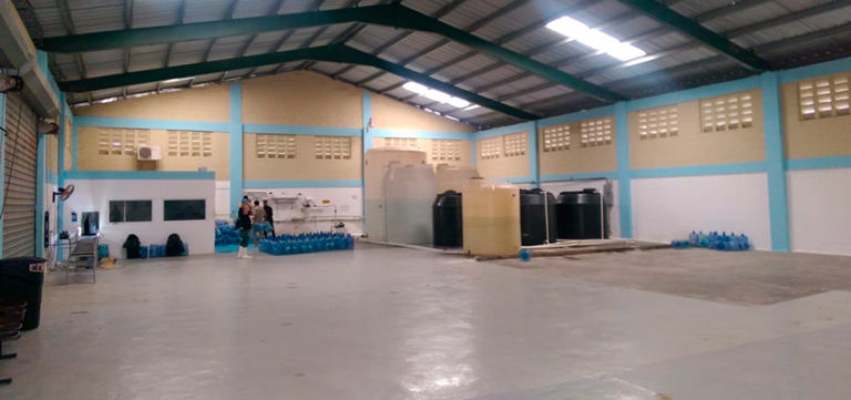 Salud Pública clausura plantas de agua en Santiago Rodríguez