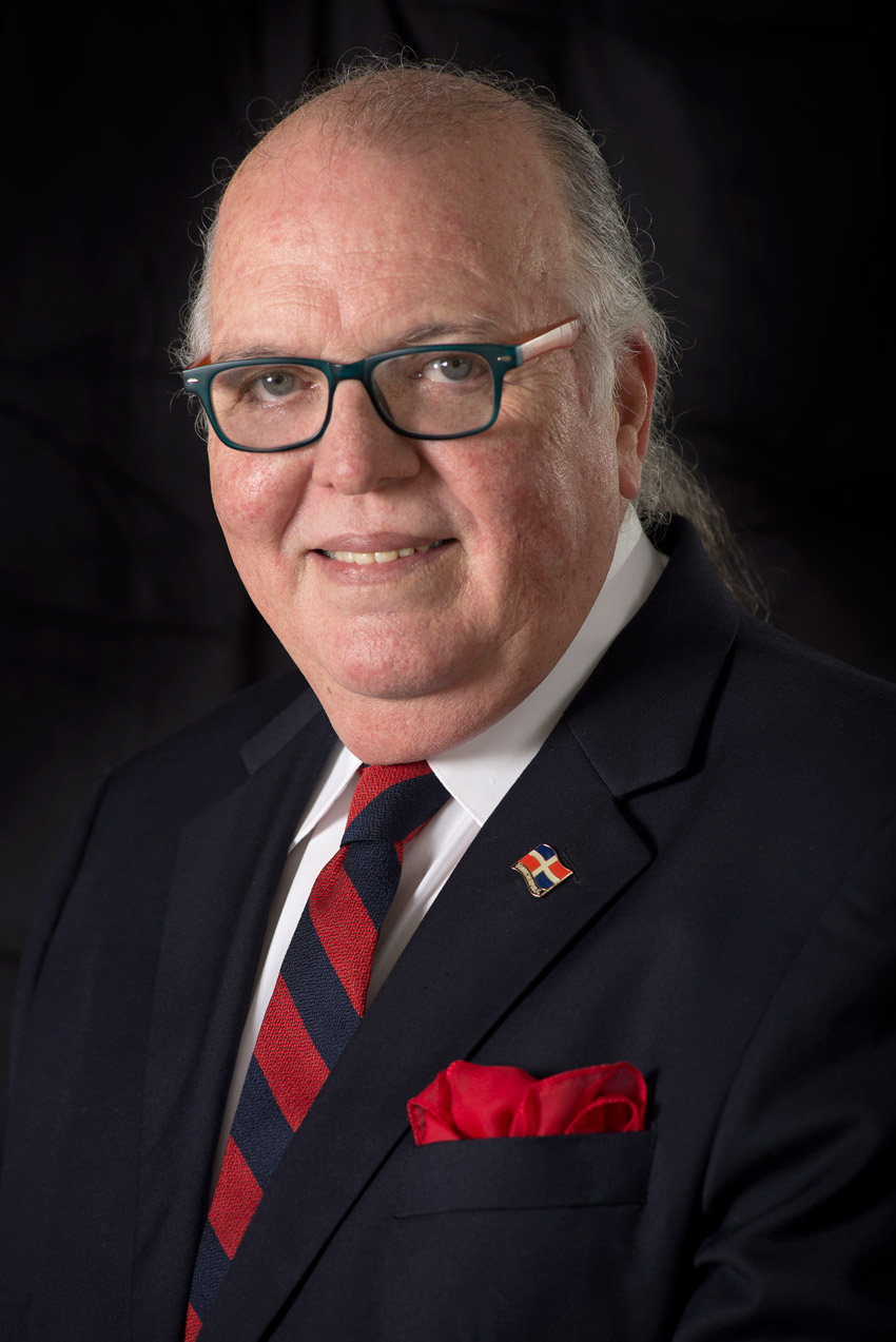 La Galería de Arte Nader presenta “El misticismo mágico de Federico García-Godoy” 1 Federico Garcia Godoy obra