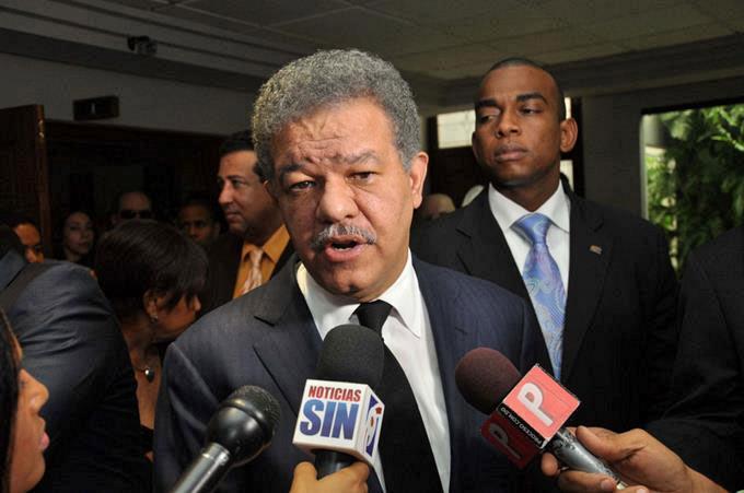 Leonel: “Han cometido un error al no enterrarme”